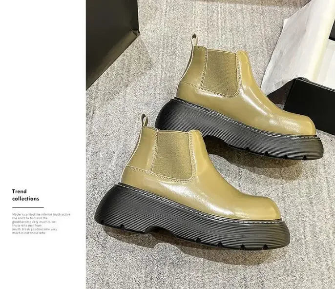 Women's Chelsea Boots