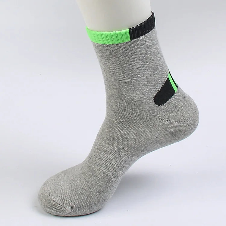 Men's socks autumn and winter mid-tube basketball sports socks high-quality pure cotton comfortable breathable cotton socks