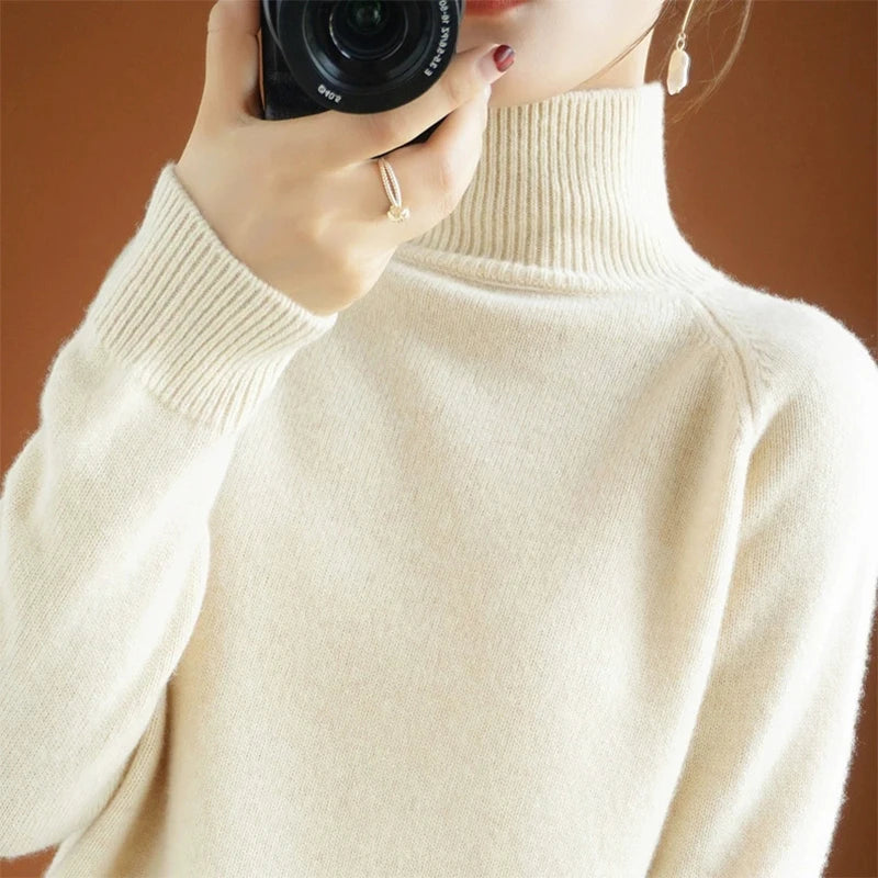 Women’s Long Sleeve Turtleneck Sweater