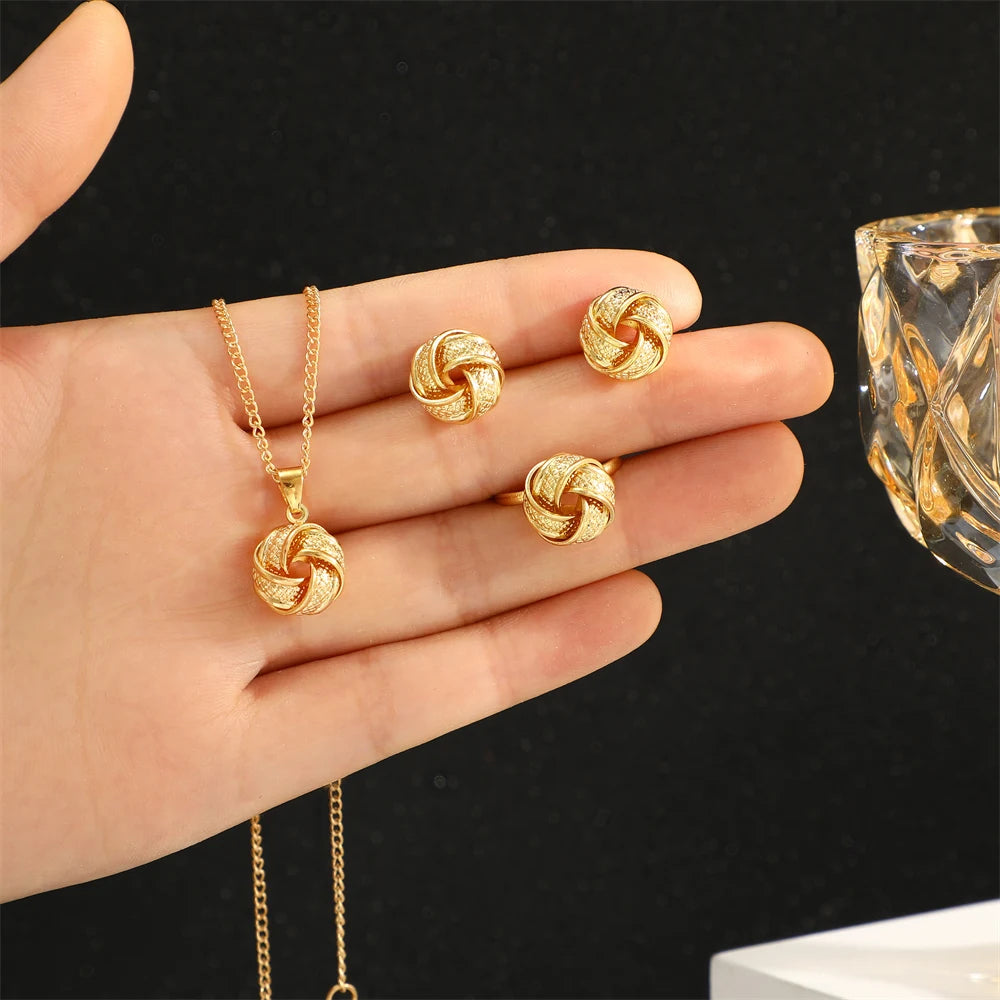 Lucky Knot Jewelry Set