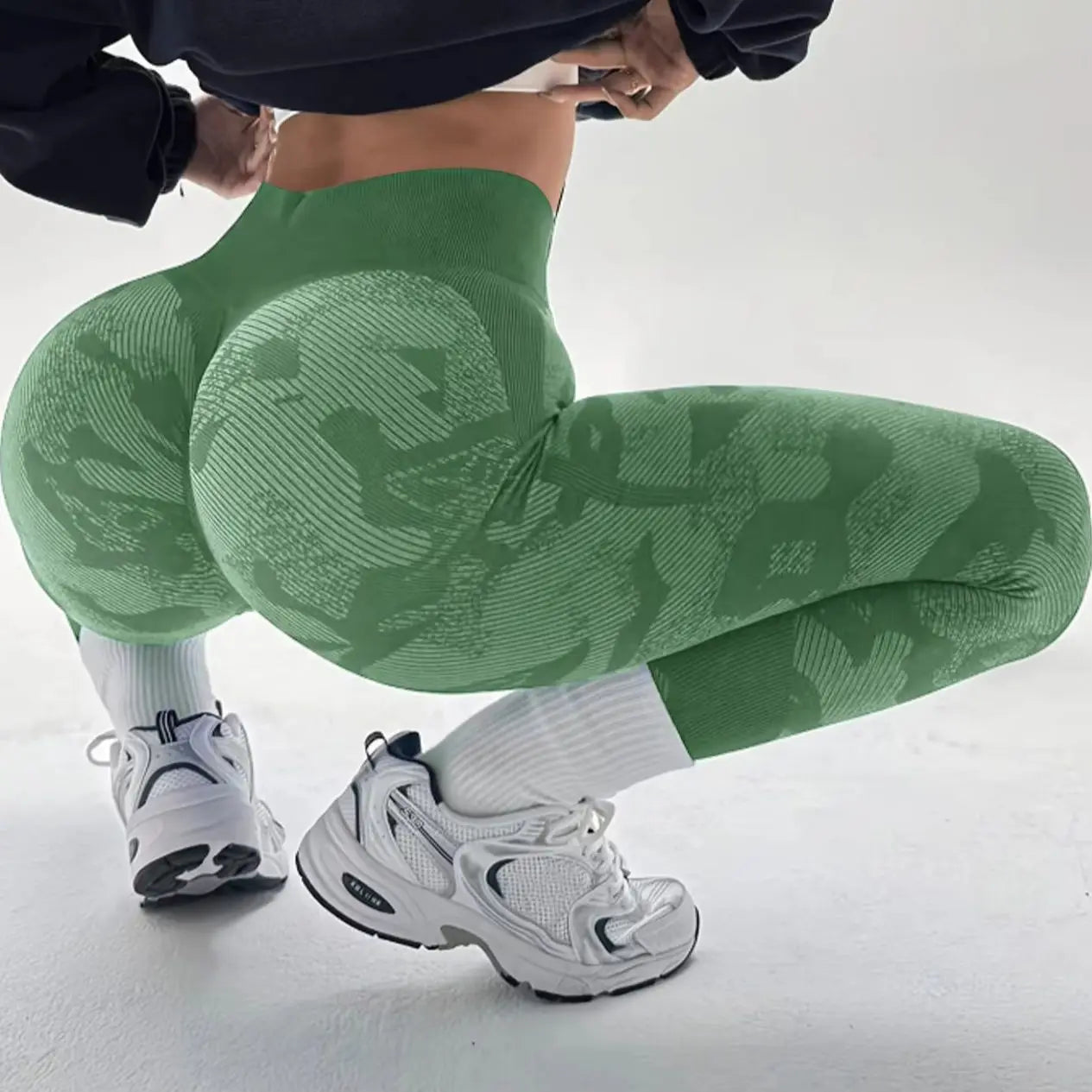 Women's Scrunch Camo Leggings
