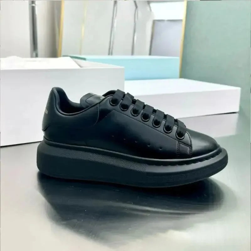 Women’s Elegant Flats White Skateboard Sneakers